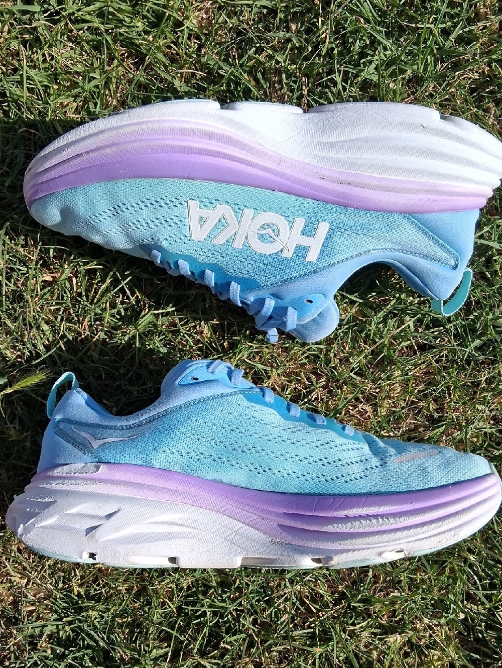 Hoka Bondi 8  Women's Light Blue Running Shoes with Purple Midsole